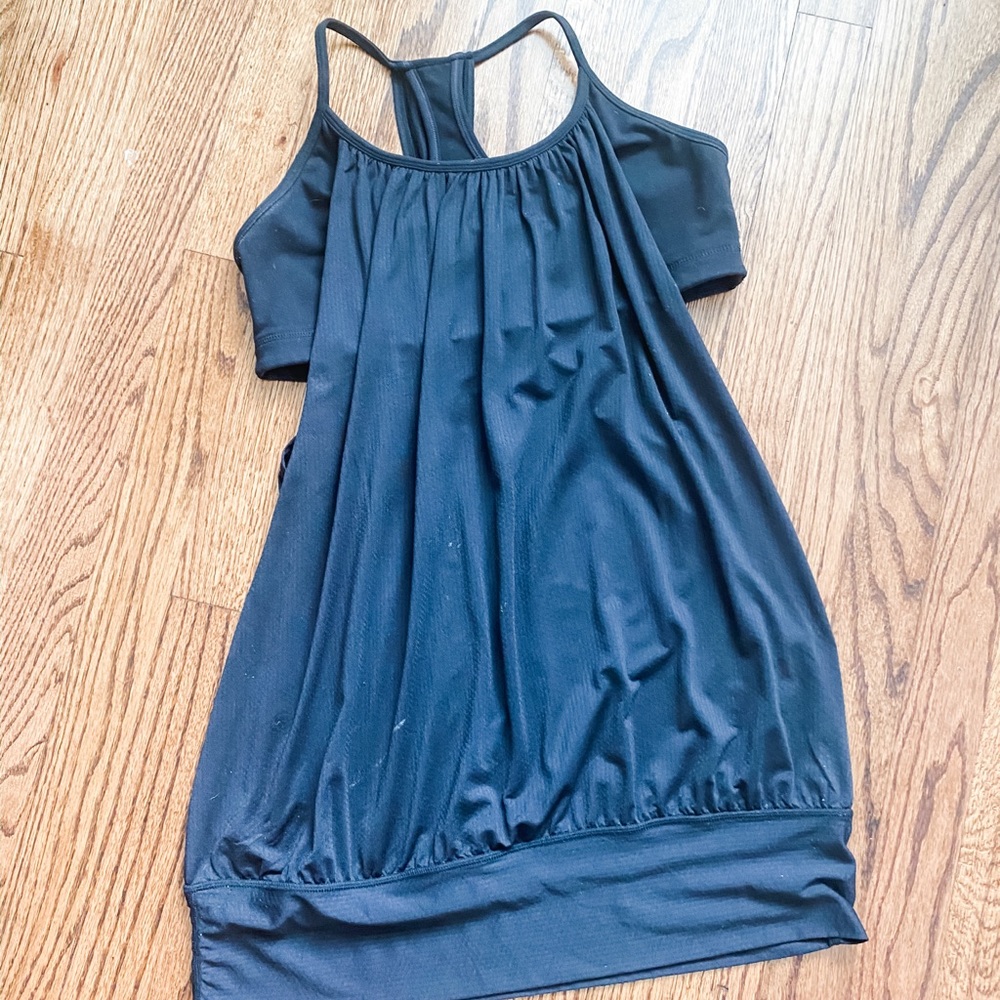 Lululemon No Limits Tank